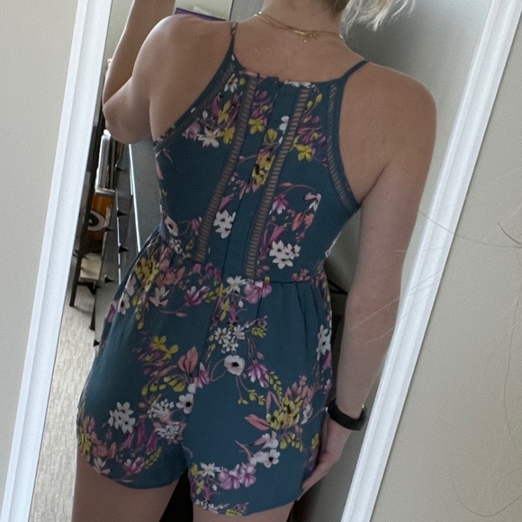Romper - Picture 3 of 3